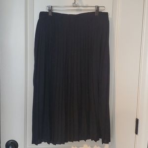 NWT Cynthia Rowley pull-on pleated midi skirt
